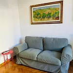 Appartamento Poggi 7 *