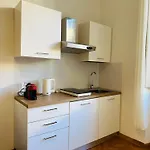 Poggi 7 *