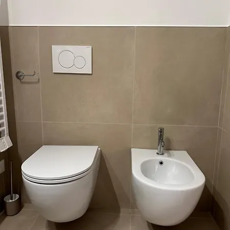 Apartment Poggi 7 *