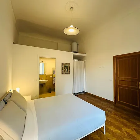 Poggi 7 Apartment Florence