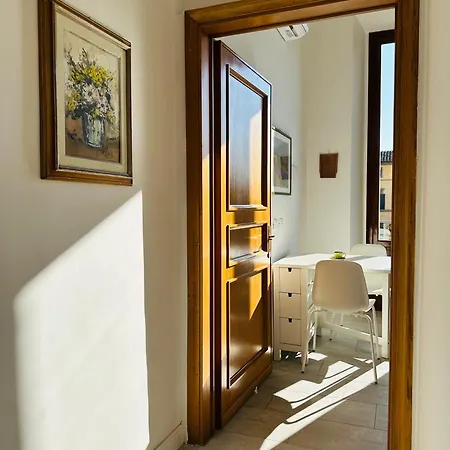 Apartment Poggi 7 Florence