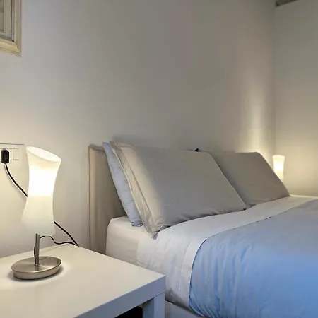 Apartamento Poggi 7 *