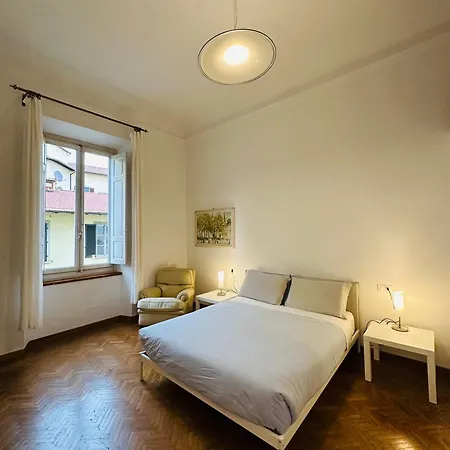 Apartamento Poggi 7 *